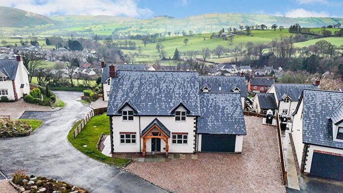 4 Bedroom Detached House For Sale In Park Street, Llanrhaeadr, SY10