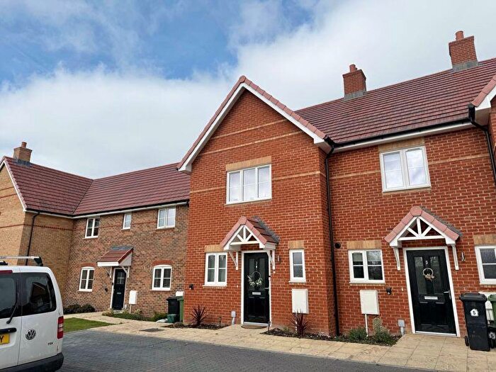 2 Bedroom End Of Terrace House For Sale In Sandy Lane, Chalgrove, OX44