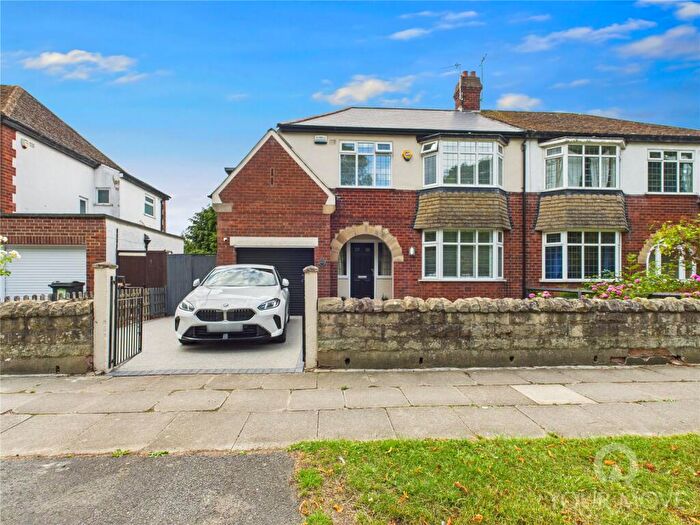 4 Bedroom Semi-Detached House To Rent In Parkside, Darlington, Durham, DL1