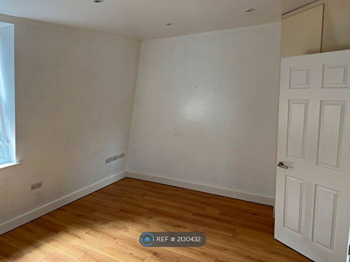1 Bedroom Flat To Rent In West Hendon Broadway, London, NW9