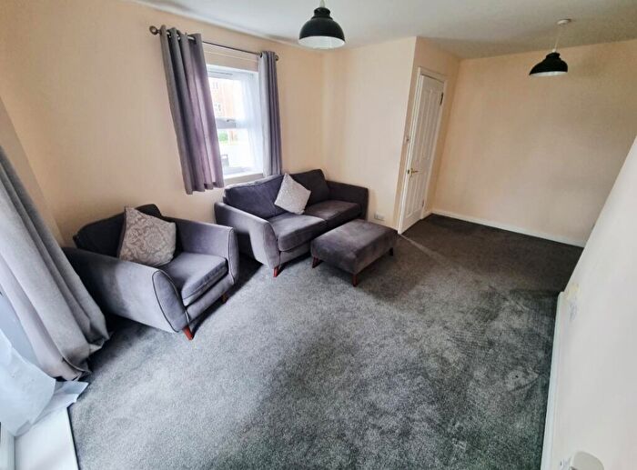 2 Bedroom Flat To Rent In Bedwell Crescent, Stevenage, SG1
