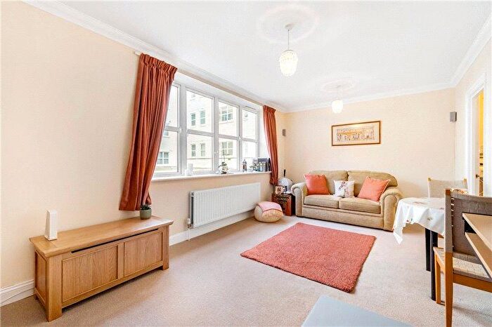 1 Bedroom Apartment To Rent In Kennington Lane, London, SE11