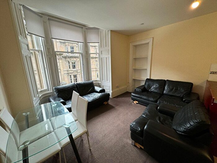 3 Bedroom Flat To Rent In D, Whitehall Street, Dundee, DD1