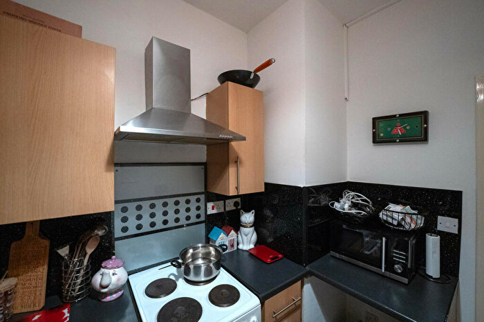 1 Bedroom Flat For Sale In Main Street, Bellshill, ML4