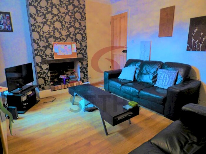 4 Bedroom Detached House To Rent In Noel Street, Leicester, LE3