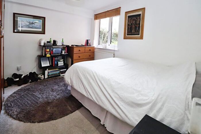2 Bedroom Flat For Sale In Campernell Close, Brightlingsea, CO7