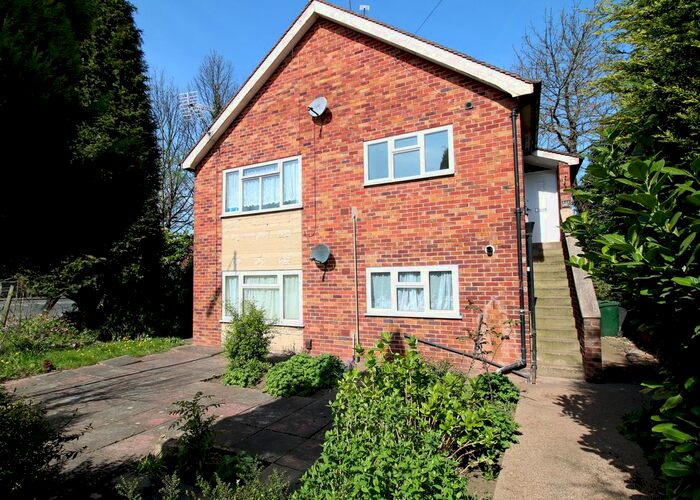 1 Bedroom Flat To Rent In (Front) Urban Road, Doncaster, South Yorkshire, DN4