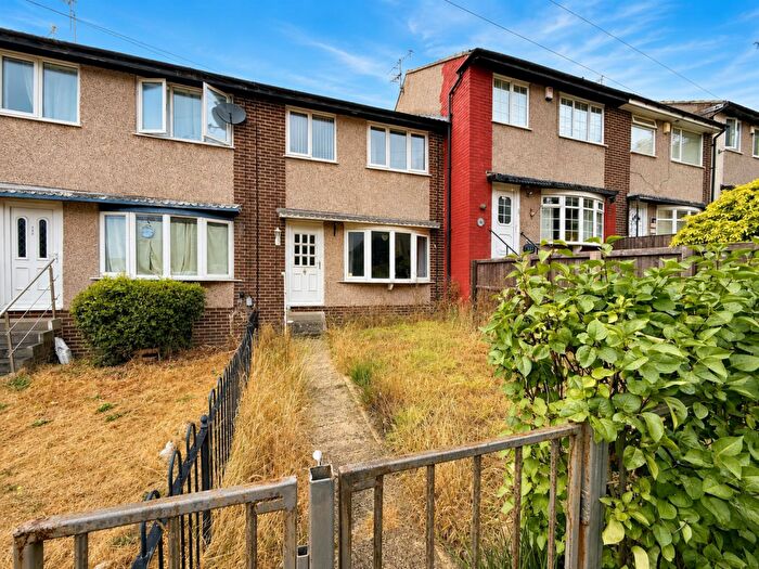 3 Bedroom Town House For Sale In Bolton Hall Road, Bolton Woods, Bradford, BD2