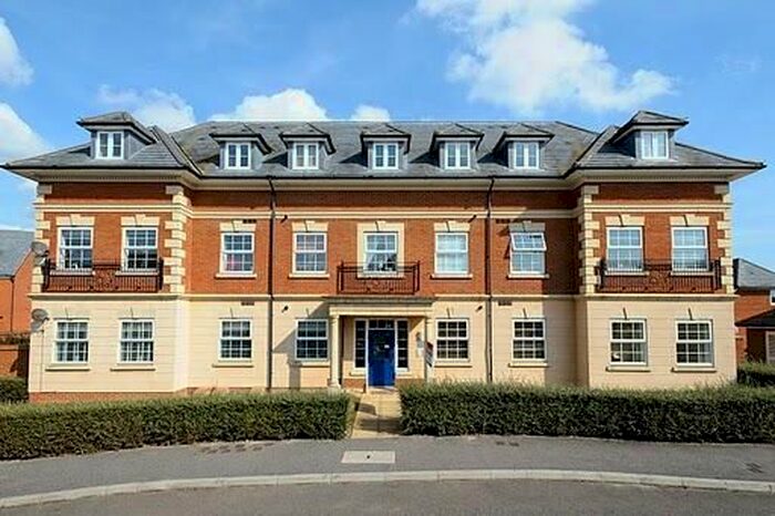 2 Bedroom Flat To Rent In Forum Way, Kingsnorth, Ashford, TN23