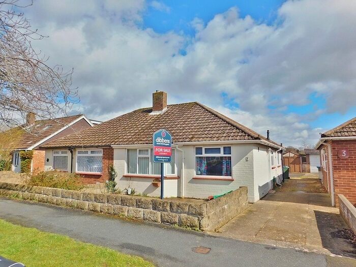 2 Bedroom Semi-Detached Bungalow To Rent In Queens Crescent, Stubbington, Fareham, PO14
