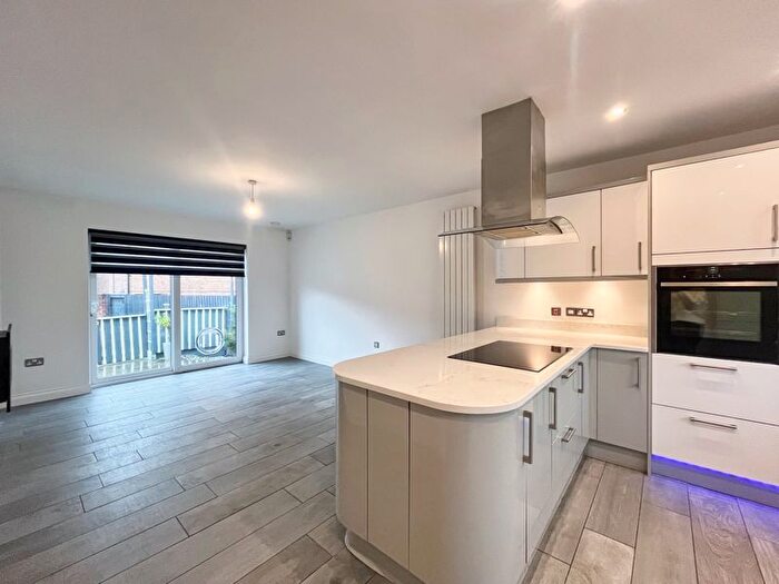 3 Bedroom Detached Bungalow For Sale In Tennant Grove, Neath, SA10