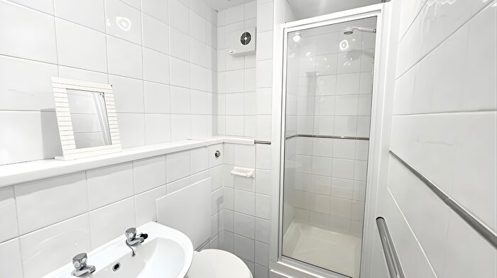 Studio To Rent In Select Studio - Available September, PL4 - Photo 3