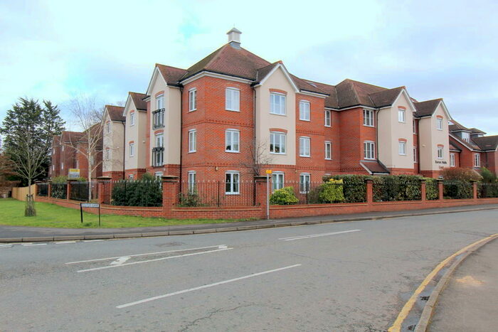 1 Bedroom Apartment To Rent In Barnes Wallis Court, KT14