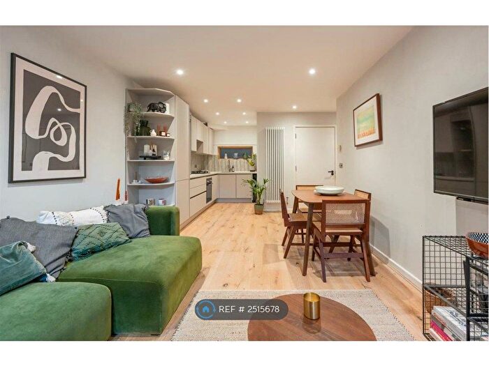 1 Bedroom Flat To Rent In Portfleet Place, London, N1