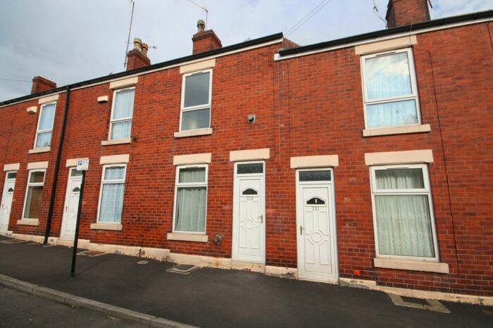 2 Bedroom Terraced House To Rent In Lancing Road, Sheffield, South Yorkshire, S2