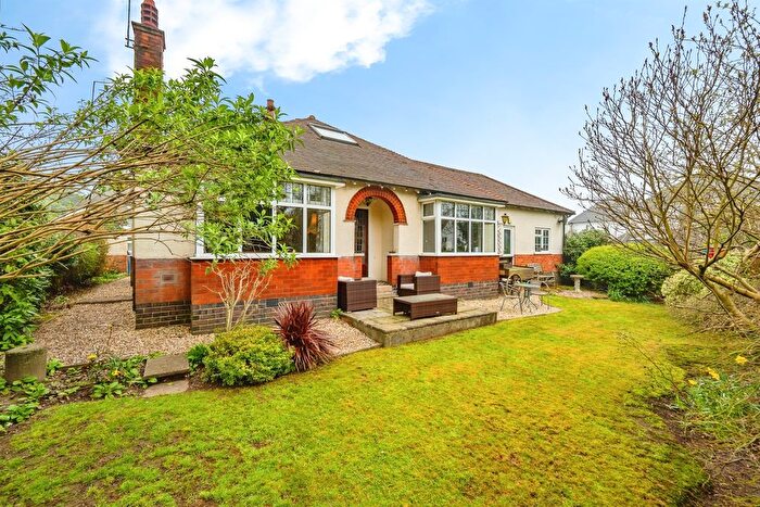 4 Bedroom Detached House For Sale In Middleton Drive, Littleover, Derby, DE23