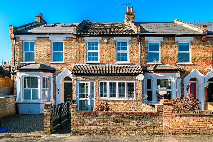 2 Bedroom Terraced House To Rent In Walpole Road, London, E18