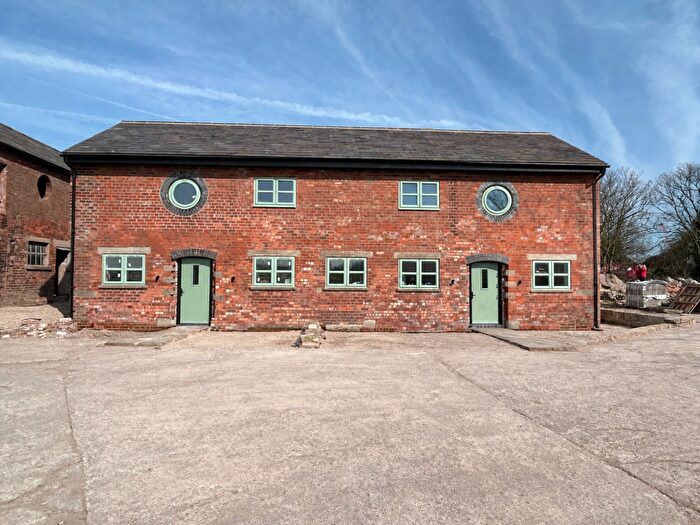 3 Bedroom Barn Conversion For Sale In Thornton Barns, Chester, CH2