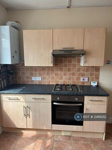 2 Bedroom Flat To Rent In London Road, Portsmouth, PO2