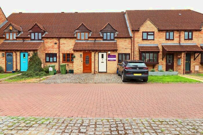 2 Bedroom Property To Rent In Browning Mews, Cheltenham, GL51