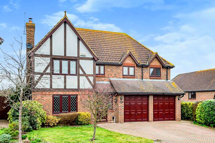 5 Bedroom Detached House For Sale In Brennan Close, Cold Norton, Chelmsford, CM3