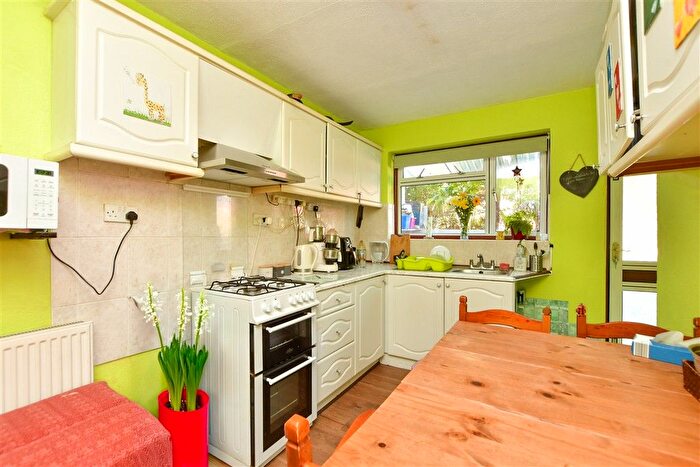 3 Bedroom Semi-detached House For Sale In Nickleby Close, Rochester, Kent, ME1