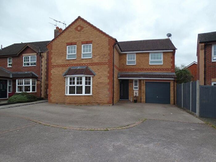 4 Bedroom Detached House For Sale In Holdenby Close, Market Harborough, Leicestershire, LE16
