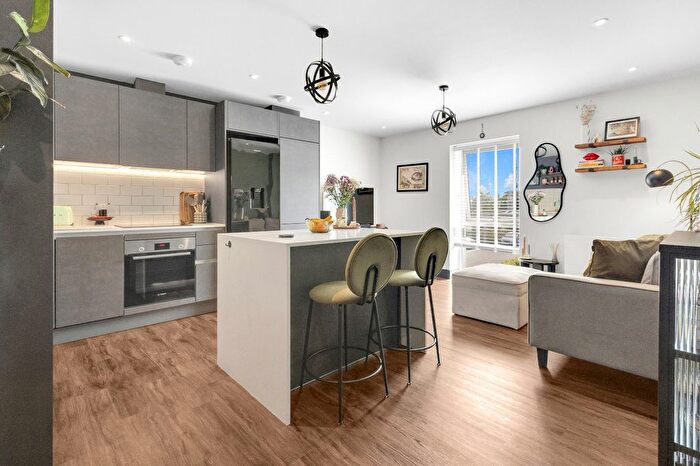 2 Bedroom Flat For Sale In Spindle Close, Hawkinge, Folkestone, Kent, CT18