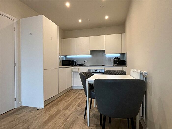 1 Bedroom Apartment To Rent In North End Road, Wembley, HA9