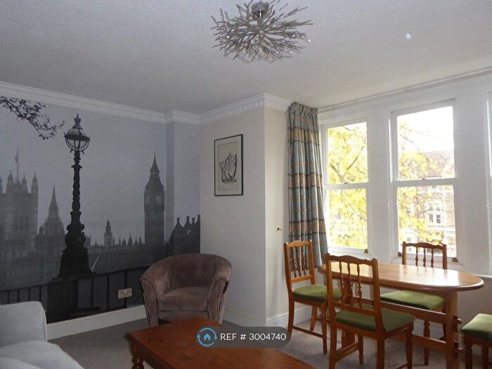 1 Bedroom Flat To Rent In Cathedral Road, Cardiff, CF11
