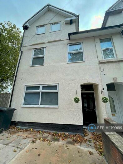 1 Bedroom Flat To Rent In Himley Road, Dudley, DY1