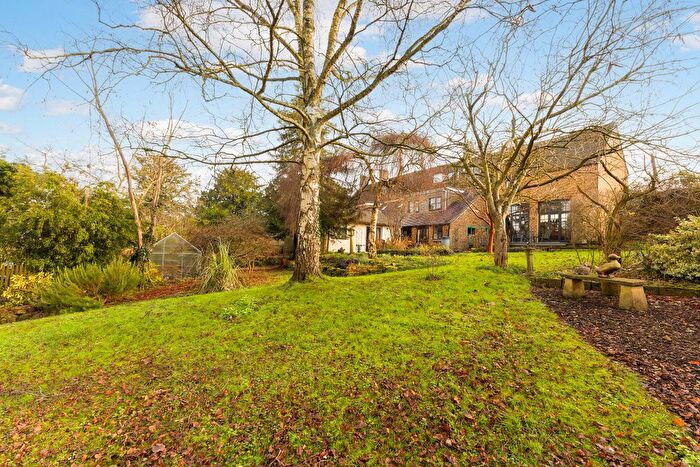 4 Bedroom End Of Terrace House For Sale In East End Lane, Adderbury, OX17