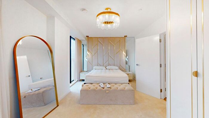 1 Bedroom Flat To Rent In Lakeside Drive, London, NW10