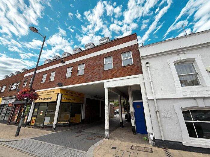 1 Bedroom Flat To Rent In High Street South, Dunstable, LU6