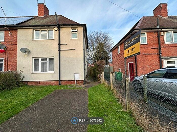 3 Bedroom Semi-detached House To Rent In Allendale Avenue, Nottingham, NG8