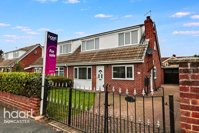 3 Bedroom Semi-Detached Bungalow For Sale In Bishopsgate Lane, Rossington, Doncaster, DN11