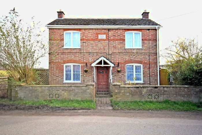 4 Bedroom Detached House For Sale In Top Road, Ilketshall St. Andrew, Beccles, NR34
