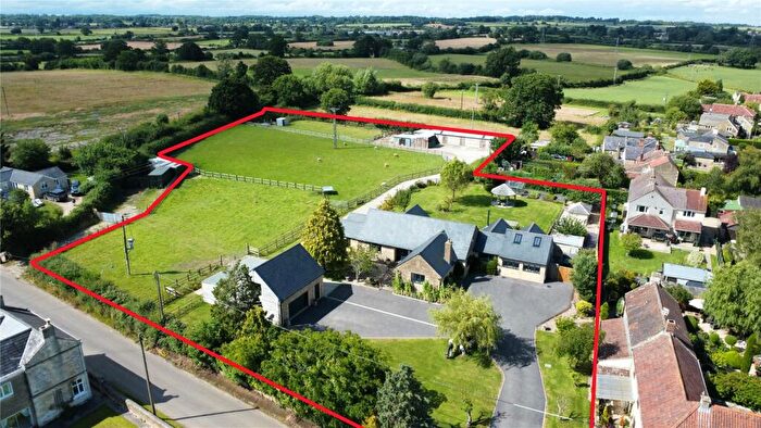 5 Bedroom Bungalow For Sale In The Common, Broughton Gifford, Melksham, Wiltshire, SN12