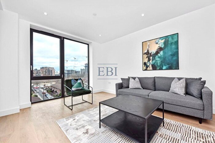 1 Bedroom Apartment For Sale In Dress Makers House, Blair Street, Aberfeldy Village, E14