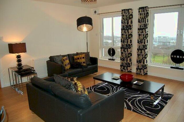 2 Bedroom Flat To Rent In Midstocket View, Aberdeen, AB15
