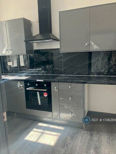 2 Bedroom Flat To Rent In New Street, Dudley, DY1