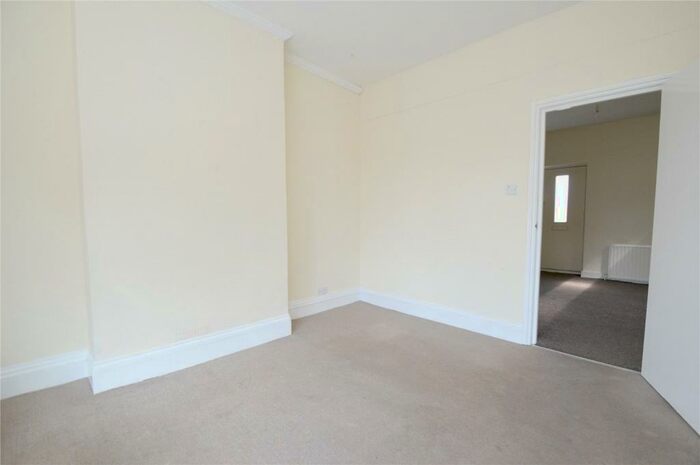 1 Bedroom Maisonette To Rent In Nutfield Road, Merstham, Redhill, Surrey, RH1