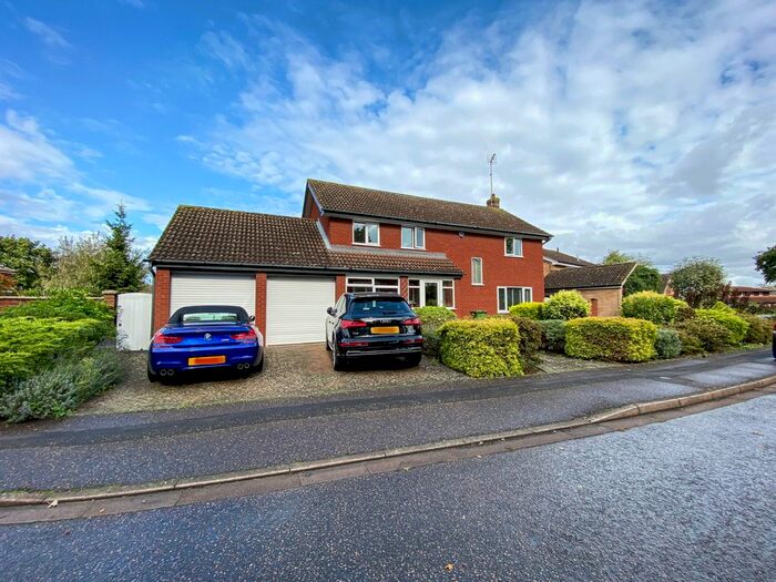 4 Bedroom Detached House To Rent In Egar Way, Bretton, Peterborough, PE3