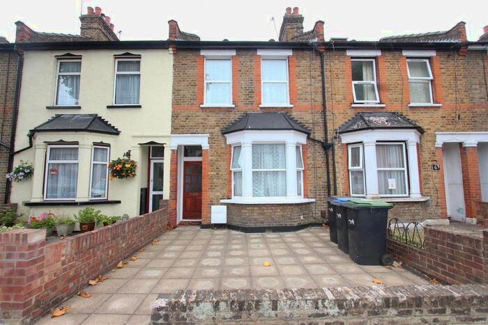 3 Bedroom Terraced House To Rent In Southfield Road, Enfield, EN3