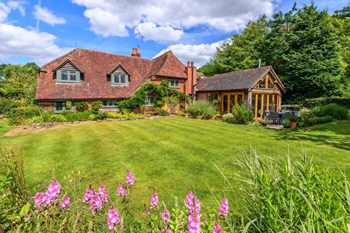 4 Bedroom Detached House For Sale In Worplesdon, GU3