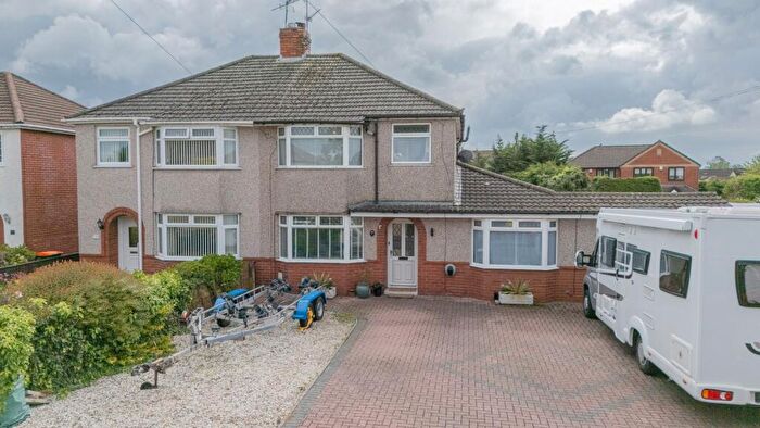 3 Bedroom Semi-Detached House For Sale In Derby Grove, Newport, NP19