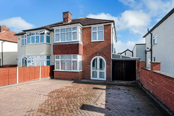 3 Bedroom Semi Detached House For Sale In Beresford Avenue, Surbiton, KT5