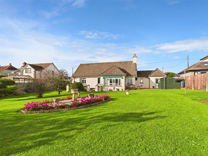 2 Bedroom Bungalow For Sale In Poughill Road, Bude, Cornwall, EX23
