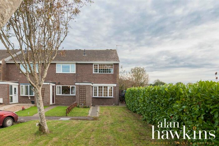 2 Bedroom End Of Terrace House For Sale In Lucerne Close, Royal Wootton Bassett, Swindon, SN4
