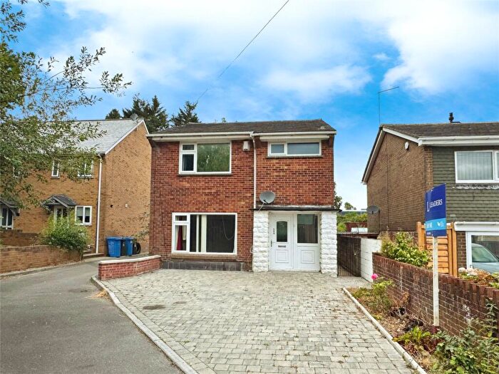 3 Bedroom Detached House For Sale In Galloway Road, Poole, Dorset, BH15